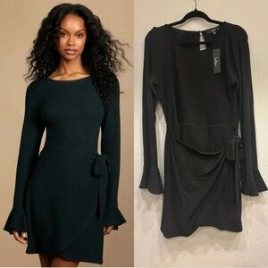Sz L NWT Lulus Favorite Tune‎ Black Faux Wrap Sweater Dress